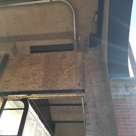 Tuckpointing Historic Buildings: Preservation Standards, Lime Mortar, and Chicago’s Masonry Heritage